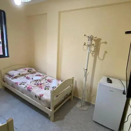 Economy 2 * Tirana